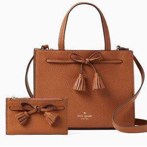 Kate Spade small satchel/wallet warm gingerbread